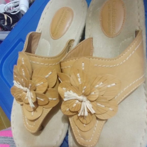 Croft & Barrow Sole(sense)ability Leather Sandals - Picture 5 of 7